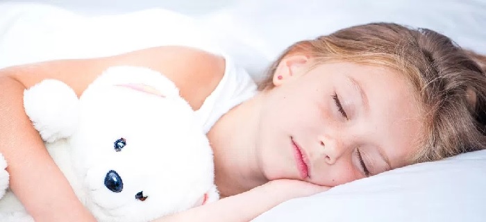 Conheça os horários para as crianças dormirem que ajudam no combate à obesidade